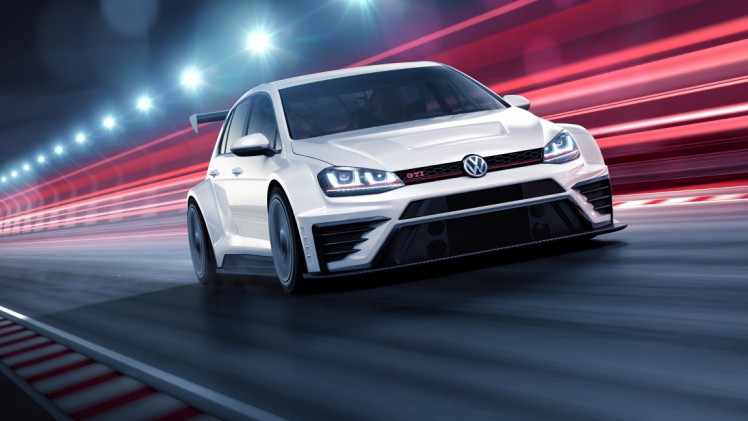 De GTI voor het circuit is de Volkswagen Golf GTI TCR met 330 pk. Hij gaat in 2016 aan de bak in verschillende toerwagenkampioenschappen.