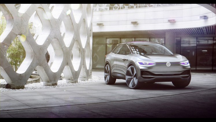 Volkswagen heeft nu het doek getrokken van de nieuwe I.D. conceptcar. De vierdeurs coup-SUV heeft de naam Crozz gekregen. De auto presenteert onder andere een interieur met luchtzuiveringssysteem.