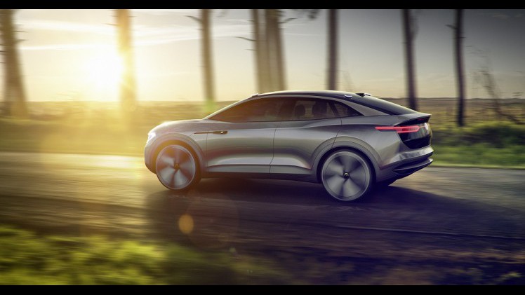 Volkswagen heeft nu het doek getrokken van de nieuwe I.D. conceptcar. De vierdeurs coup-SUV heeft de naam Crozz gekregen. De auto presenteert onder andere een interieur met luchtzuiveringssysteem.