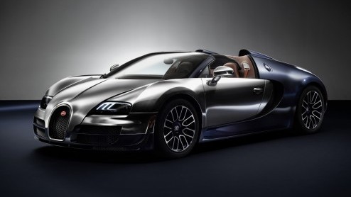 Bugatti Veyron 'Ettore Bugatti' als laatste Legend is exclusief uitgevoerd met koolstofvezel en aluminium, maar ook twee soorten lederen bekleding.