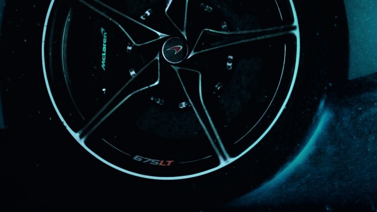 McLaren stelt snelste, lichtste en meest pure model voor, de 675LT Longtail.