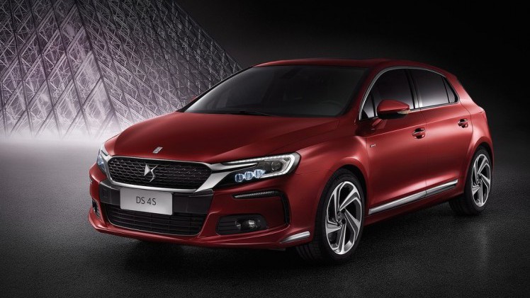 De DS4 voor China heet DS4 S en toont zich nog extravaganter dan de reguliere DS 4 voor Europa.