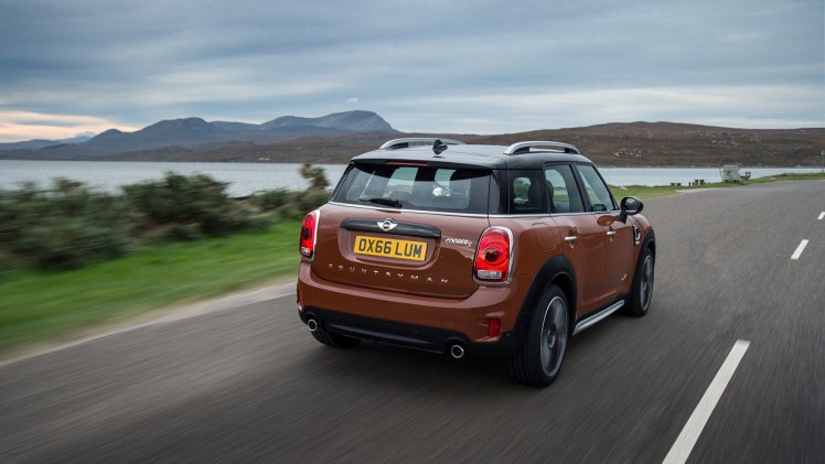De nieuwe Mini Countryman werd gisteren gepresenteerd. Vandaag zetten we op een rijtje wat je echt over de auto moet of wilt weten.