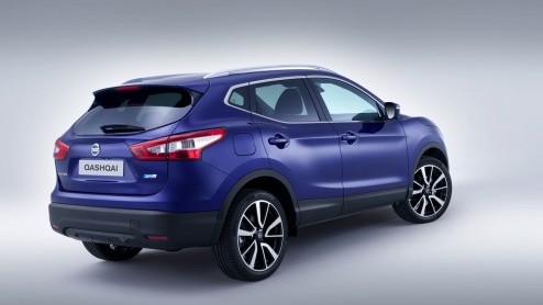 Internationale onthulling nieuwe Nissan Qashqai. Leverbaar vanaf februari 2014. Langer, breder, lager, ruimer en natuurlijk zuiniger dan zijn voorganger.