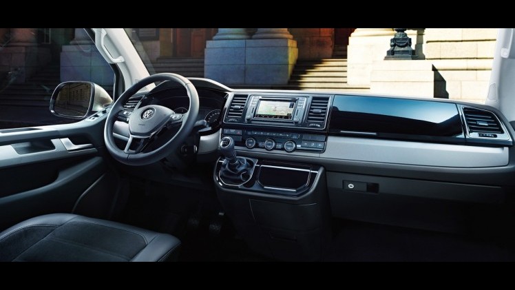 Introductie nieuwe Volkswagen Transporter en Multivan, de T6 generatie ziet het licht in Amsterdam met allerlei innovaties op gebied van comfort en veiligheid.