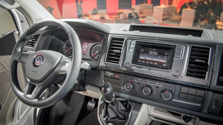 Introductie nieuwe Volkswagen Transporter en Multivan, de T6 generatie ziet het licht in Amsterdam met allerlei innovaties op gebied van comfort en veiligheid.