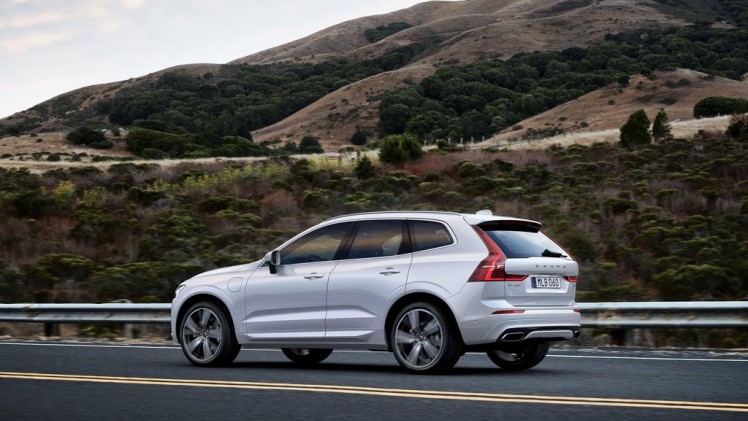 Volvo heeft op de Autosalon van Genve het doek getrokken van de Volvo XC90. Daarmee kunnen we de opvolger van het populaire huidige model nu in volle glorie bewonderen.