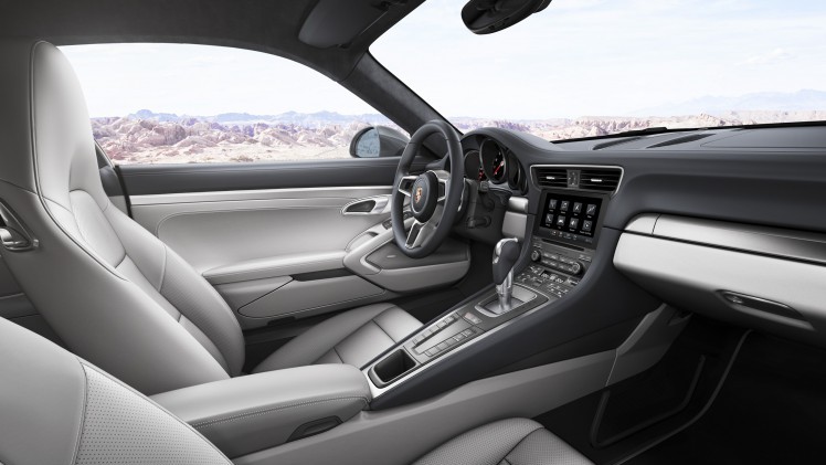 Autotest Porsche 911 Carrera S, de facelift van de 991-generatie is een feit. Verbeterde styling en een opgewaardeerd onderstel maken het icoon nog sterker.