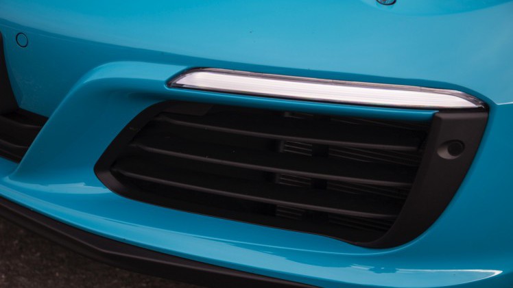 Autotest Porsche 911 Carrera S, de facelift van de 991-generatie is een feit. Verbeterde styling en een opgewaardeerd onderstel maken het icoon nog sterker.