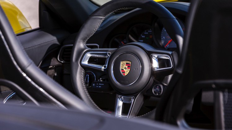Autotest Porsche 911 Carrera S, de facelift van de 991-generatie is een feit. Verbeterde styling en een opgewaardeerd onderstel maken het icoon nog sterker.