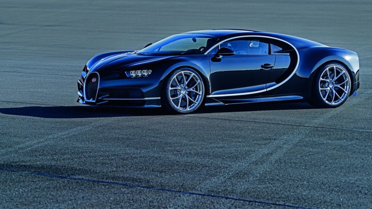 Bugatti Chiron knalt met 1500 pk, 1600 Nm en een topsnelheid van 420 km/u naar de Autosalon van Genve. Een nieuwe supercar is geboren...