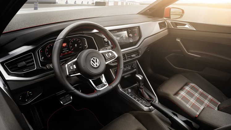 Eind deze maand verschijnt de snelle Volkswagen Polo GTI met een 200 pk sterke 2 liter TSI motor.