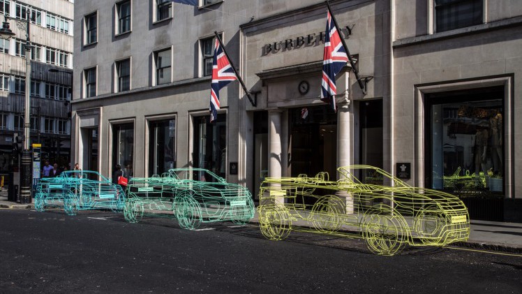 In november 2015 maakt de Range Rover Evoque Cabriolet zijn debuut. Begin volgend jaar komt hij in Nederland op de markt.