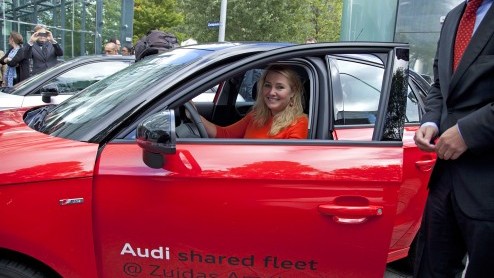 Audi en Greenwheels lanceren autodeelprogramma op Amsterdamse Zuidas