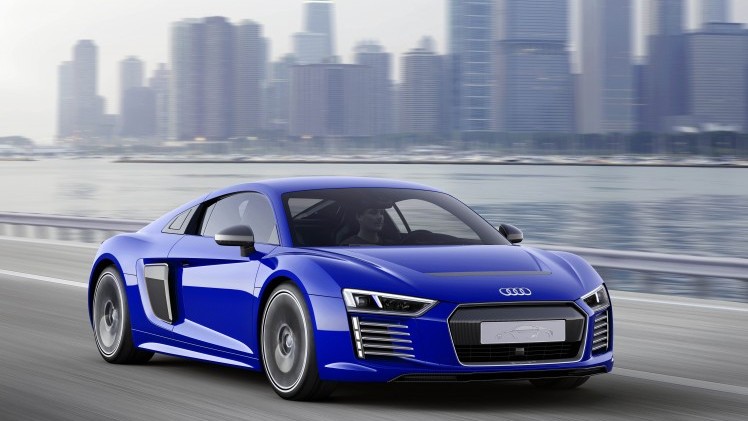 Audi R8 e-tron piloted driving concept maakt de blits op CES Asia in Shanghai.