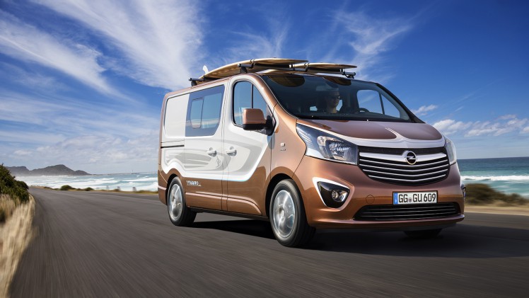 Lekker vrijbuiten met de Opel Vivaro Surf Concept. De bedrijfswagen staat compleet uitgerust op de IAA Frankfurt.