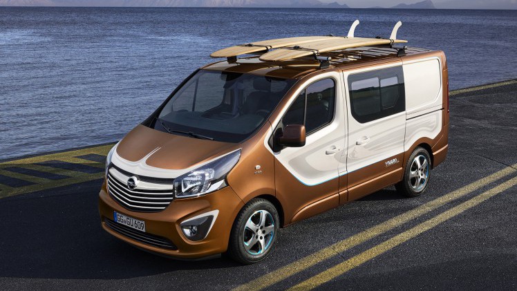 Lekker vrijbuiten met de Opel Vivaro Surf Concept. De bedrijfswagen staat compleet uitgerust op de IAA Frankfurt.