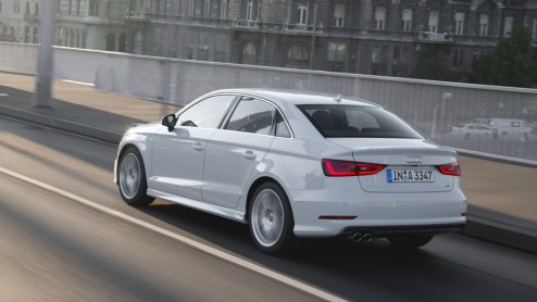 De meest gelezen autotests van AutoVandaag in 2013 zijn niet alleen leaseknallers en bijtellingstoppers. Er is ook animo voor sportievelingen.