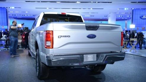 Show cars, concept cars en studiemodellen van Autoshow Detroit 2014 in beeld
