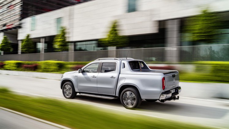 Mercedes lanceert een V6 diesel in de X-klasse pick-up.
