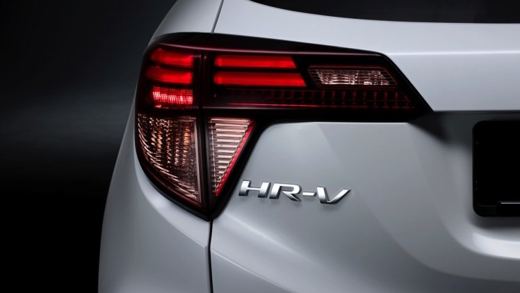 Honda HR-V voor Europa presenteert zich op Autosalon van Genve en komt in de zomer van 2015 op de markt met i-VTEC en i-DTEC motoren.