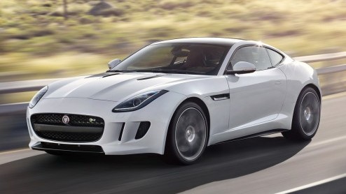 Jaguar heeft de F-Type Coup onthuld. De coup komt direct ook als F-Type R Coup beschikbaar met een tot 550 pk opgepompte 5.0 liter V8 Supercharged.