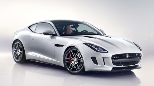 Jaguar heeft de F-Type Coup onthuld. De coup komt direct ook als F-Type R Coup beschikbaar met een tot 550 pk opgepompte 5.0 liter V8 Supercharged.