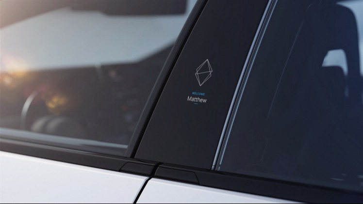 Na een lange teasercampagne en goed gecamoufleerde testexemplaren kunnen we nu dan een blik werpen op Faraday Futures eerste auto: de FF 91. De prestaties zijn indrukwekkend.