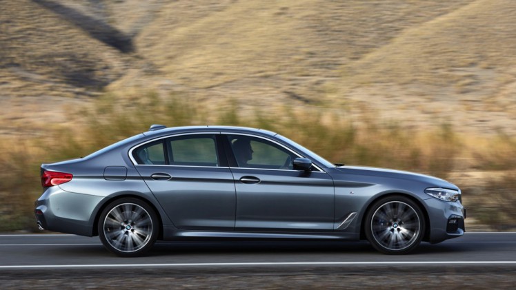 Eerste beelden en onthulling BMW 5 Serie G30. De nieuwe generatie BMW 5 Serie komt in 2017 op de markt en hier hebben we de eerste technische gegevens en details.