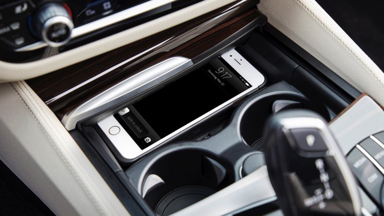 Eerste beelden en onthulling BMW 5 Serie G30. De nieuwe generatie BMW 5 Serie komt in 2017 op de markt en hier hebben we de eerste technische gegevens en details.
