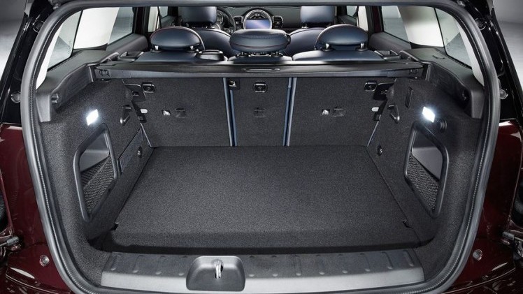 Dit is de nieuwe Mini Clubman 2015, zoals hij later dit jaar op de markt komt.
