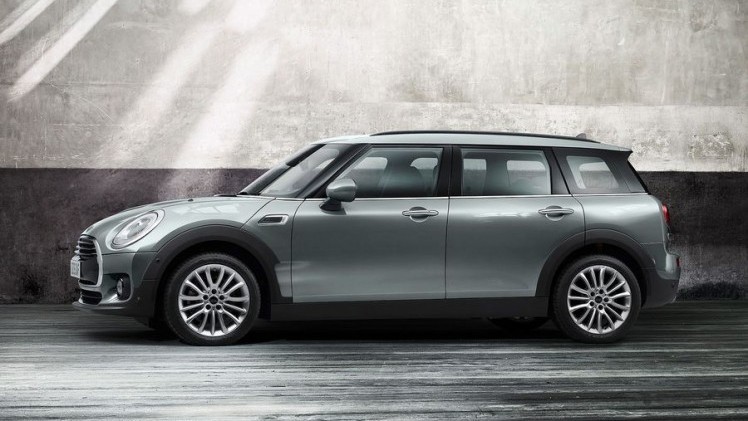 Dit is de nieuwe Mini Clubman 2015, zoals hij later dit jaar op de markt komt.