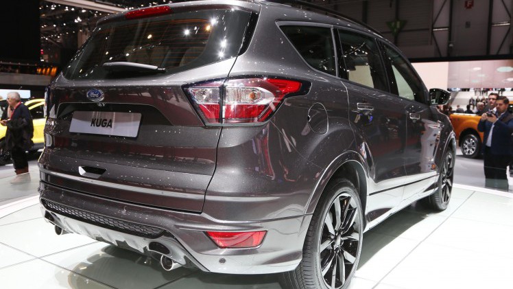 Ford Kuga Vignale en Edge Vignale in beeld.