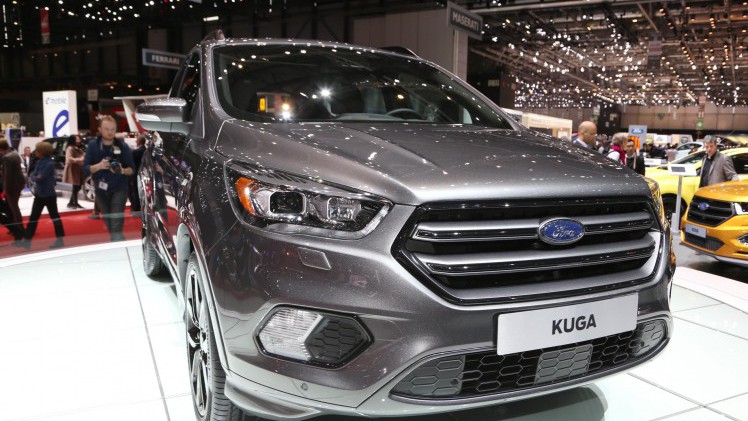 Ford Kuga Vignale en Edge Vignale in beeld.