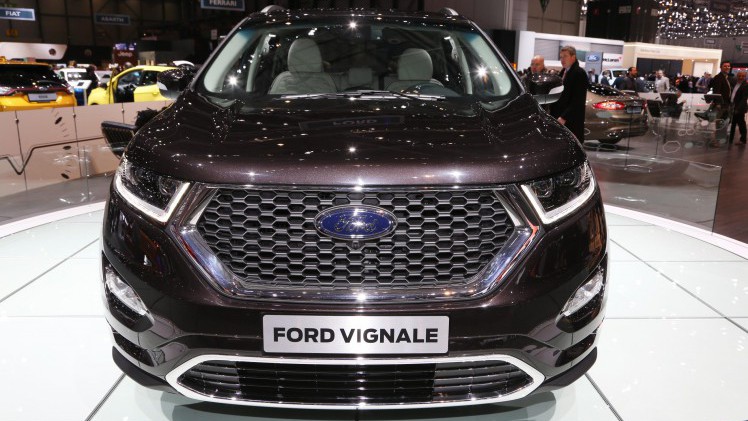 Ford Kuga Vignale en Edge Vignale in beeld.