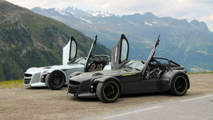 Donkervoort breidt activiteiten uit in Zwitserland met nieuw servicepunt in Garage Jrg.