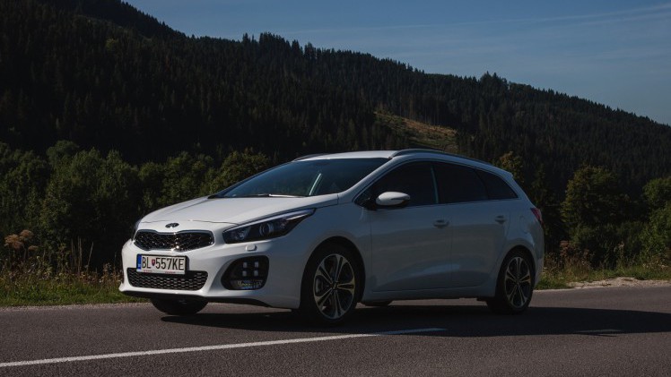 Autotest vernieuwde Kia cee'd, de facelift die de Koreaan een nieuw gezicht geeft, met daarachter de langverwachte 1.0 T-GDI motor.