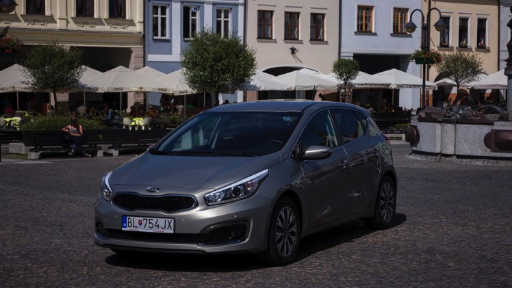 Autotest vernieuwde Kia cee'd, de facelift die de Koreaan een nieuw gezicht geeft, met daarachter de langverwachte 1.0 T-GDI motor.