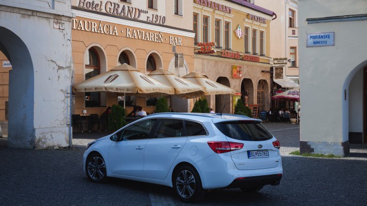 Autotest vernieuwde Kia cee'd, de facelift die de Koreaan een nieuw gezicht geeft, met daarachter de langverwachte 1.0 T-GDI motor.