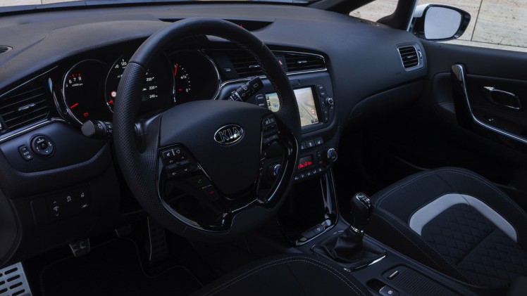 Autotest vernieuwde Kia cee'd, de facelift die de Koreaan een nieuw gezicht geeft, met daarachter de langverwachte 1.0 T-GDI motor.