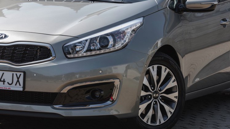 Autotest vernieuwde Kia cee'd, de facelift die de Koreaan een nieuw gezicht geeft, met daarachter de langverwachte 1.0 T-GDI motor.