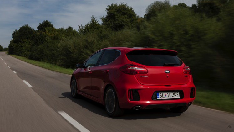 Autotest vernieuwde Kia cee'd, de facelift die de Koreaan een nieuw gezicht geeft, met daarachter de langverwachte 1.0 T-GDI motor.