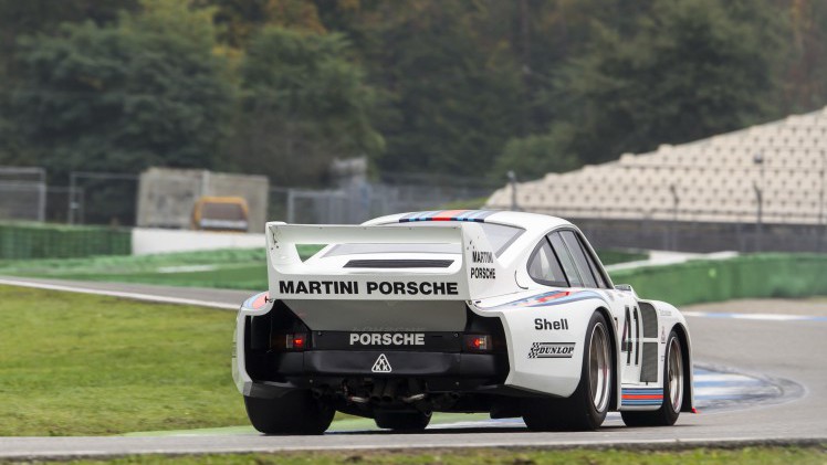 In 2016 kunnen Porsche-liefhebbers heel wat plezier beleven aan verschillende evenementen zoals Porsche Classic Day, Porsche Racing Days Zandvoort en Rijkspolitie Porsche Louwman.