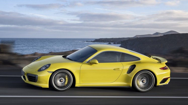 Porsche introduceert de nieuwe 911 Turbo en 911 Turbo S modellen, die eind januari 2016 in Nederland arriveren. Met 540 en 580 pk zijn beide turbomodellen nog krachtiger en sneller.