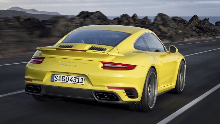 Porsche introduceert de nieuwe 911 Turbo en 911 Turbo S modellen, die eind januari 2016 in Nederland arriveren. Met 540 en 580 pk zijn beide turbomodellen nog krachtiger en sneller.