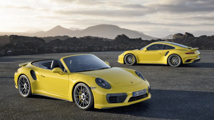 Porsche introduceert de nieuwe 911 Turbo en 911 Turbo S modellen, die eind januari 2016 in Nederland arriveren. Met 540 en 580 pk zijn beide turbomodellen nog krachtiger en sneller.