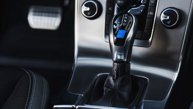Volvo introduceert Polestar Performance Parts voor Volvo S60, V60, XC60 en V40 met hardware en software upgrades.