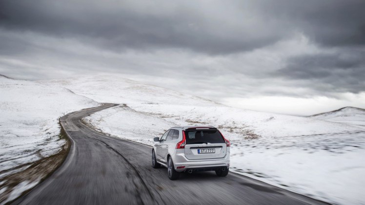 Volvo introduceert Polestar Performance Parts voor Volvo S60, V60, XC60 en V40 met hardware en software upgrades.