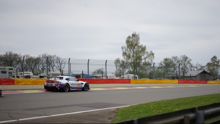 Olie vullen, banden nabehandelen, maar vooral cht meekijken met een van de succesvolste GTE Pro en GTE Am teams: Aston Martin Racing. Kijk mee achter de schermen!