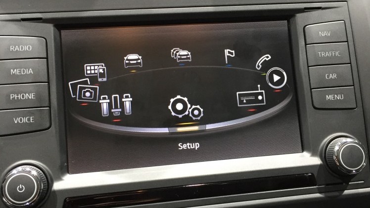 De Seat Ibiza mag dan uiterlijk vrij weinig verschillen van het huidige model, van binnen is het een ander verhaal. Op de Barcelona Motor Show stapten we in.